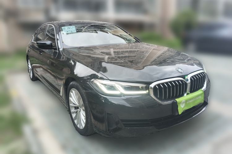 Used BMW 5 Series New Energy 2021 535Le Luxury Package Front Right 45 Deg