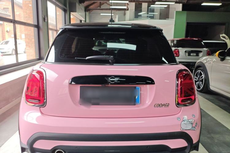 Used MINI 2022 1.5T COOPER Classic Edition
