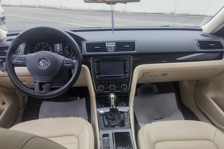 Used Volkswagen Passat 2014 1.8TSI DSG Prestige Edition