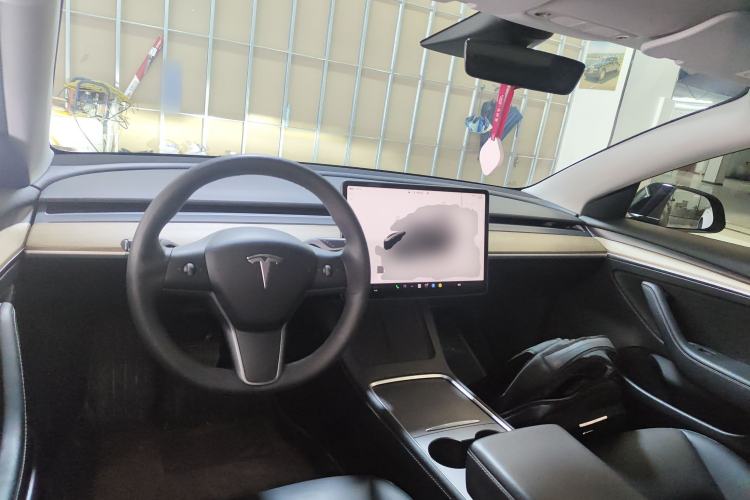 Used Tesla Model 3 2022 Rear-Wheel-Drive Version Center Console