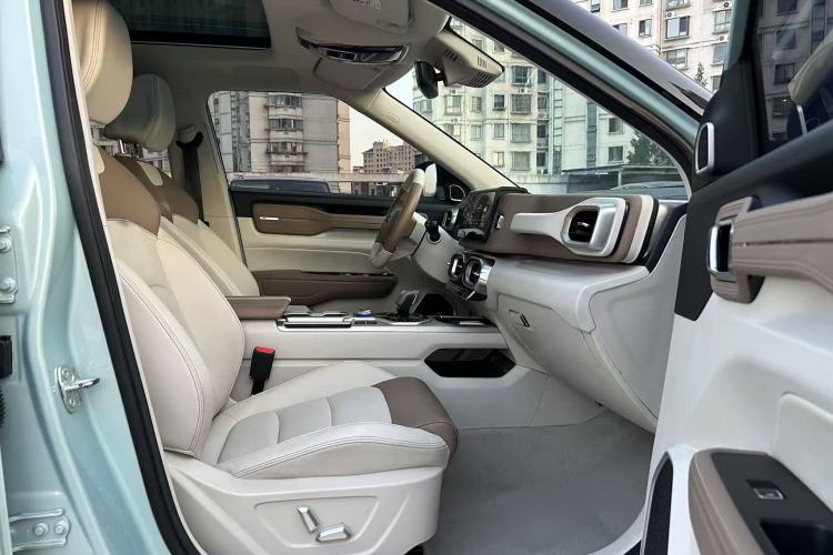 Used Geely Auto icon 2022 1.5TD Qingyuan Limited Edition
