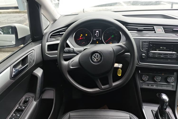 Used Volkswagen Touran 2018 Volkswagen Touran L 280TSI DSG Style Edition 7 Seats China V Emission Standard