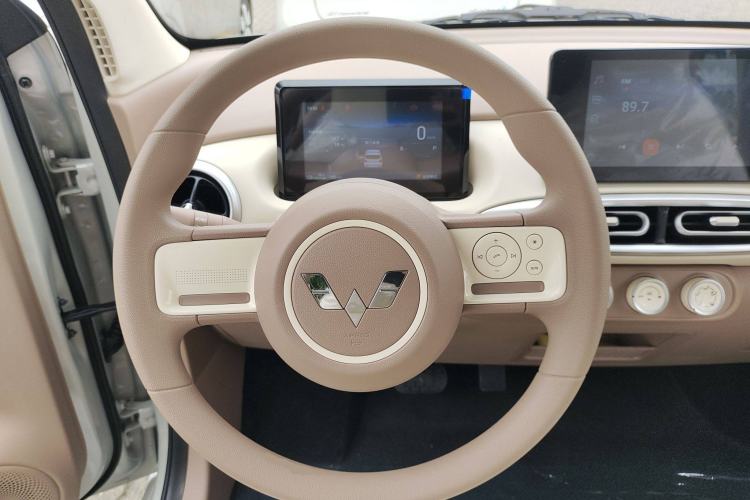 Used Wuling Hongguang MINIEV 2025 Four-Door Version Zhenxiang+ Edition