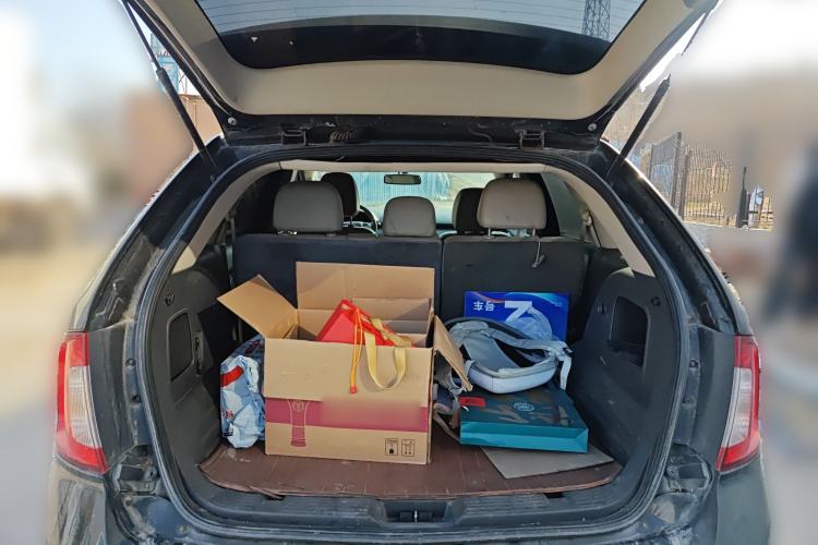 Used Ford Edge 2012 2.0T Elite Sunroof Edition Trunk