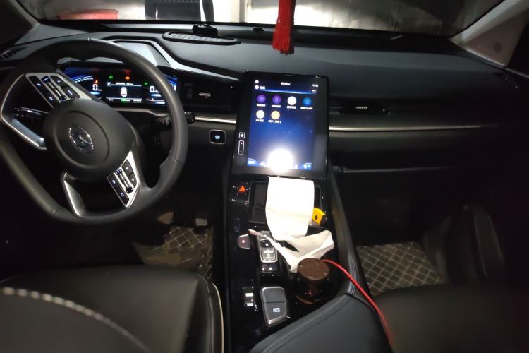 Used Hyundai Custo 2024 270TGDi LUX Prestige Edition Center Console