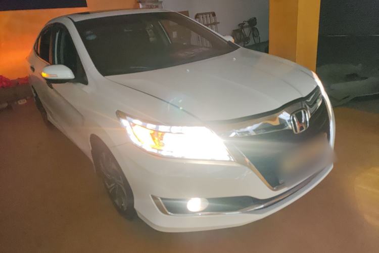 Used Honda Crider 2016 1.8L CVT Luxury Edition Front Right 45 Deg