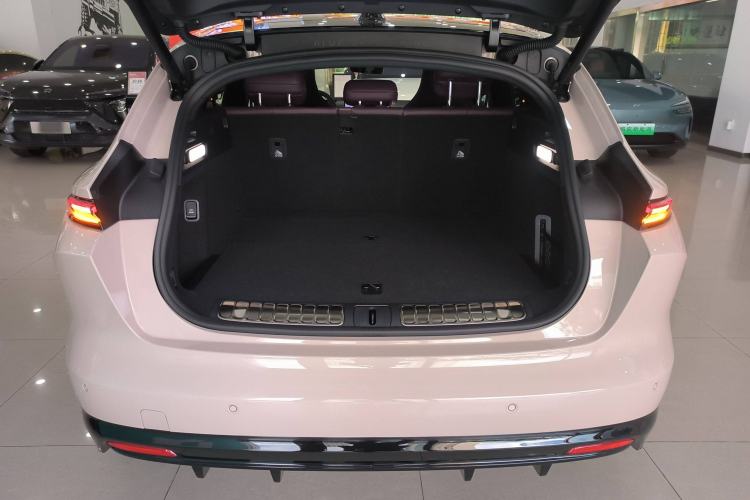 Used Nio ET5T 2025 75 kWh Touring