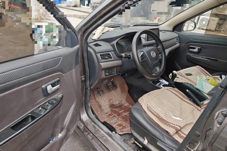 Used Dongfeng Fengon 330 2018 1.5L 330S Comfort Edition DK15