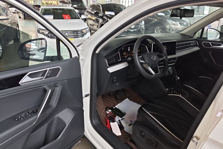 Used Volkswagen Tiguan L 2022 330TSI Automatic Two-Wheel Drive Comfort Edition Driver Seat