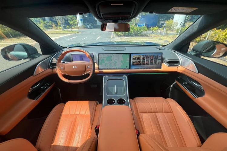 Used XPeng G9 2025 725 with Ultra-Long Range Max
