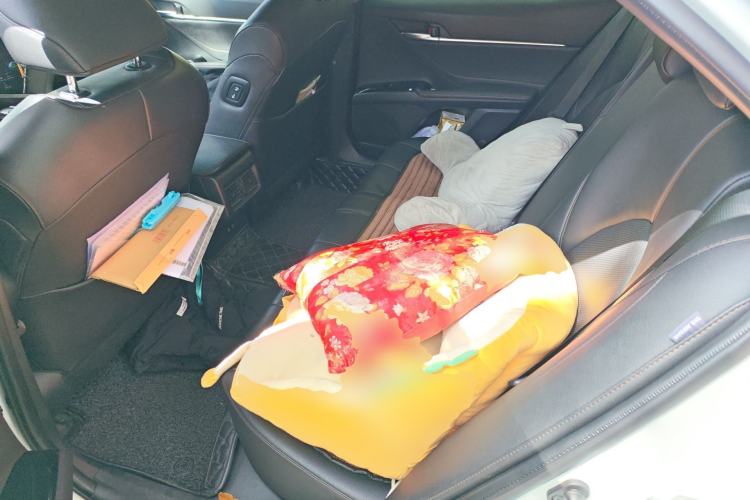 Used Toyota Camry 2019 2.5G Luxury Edition China VI Standard Left Rear Seat