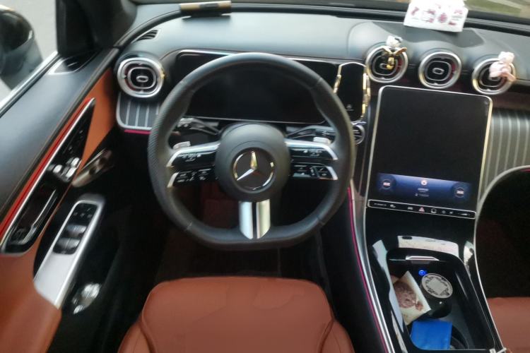 Used Mercedes-Benz GLC 2024 GLC 300 L 4MATIC Dynamic Edition 5-seater
