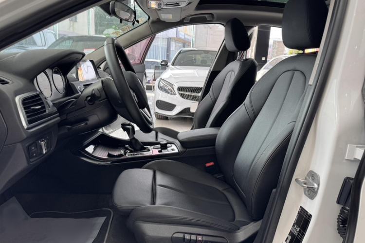 Used BMW 1 Series 2018 118i Sport Edition Left Front Seat