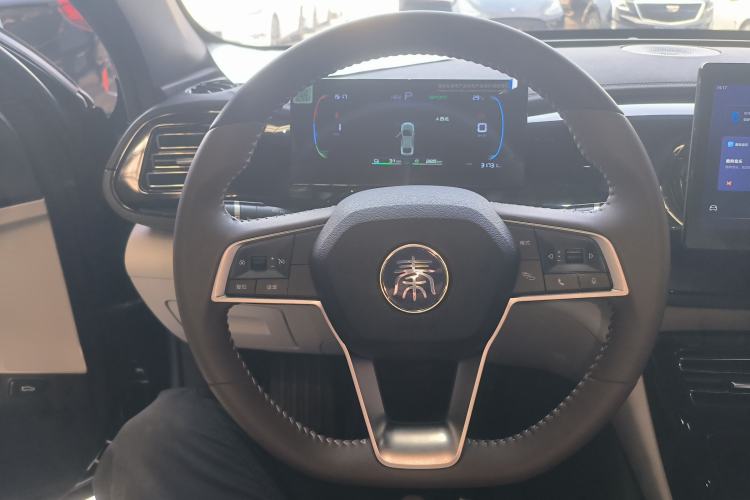 Used BYD Qin PLUS 2024 HONOR Edition DM-i 55KM Leading Model
