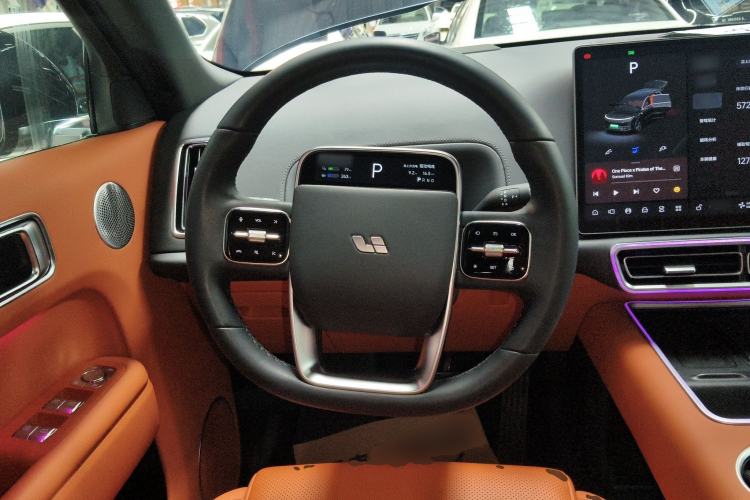 Used Li Auto L8 2024 Pro Model Steering Wheel
