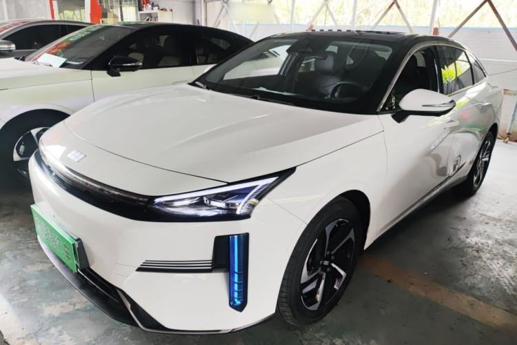 Used Geely Galaxy L6 2024 125km PLUS Dragon Edition