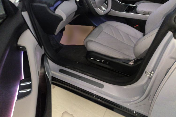 Used Nio ET5T 2025 75 kWh Touring