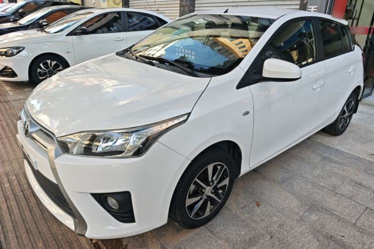 Used Toyota YARiS L Zhi Xuan 2015 1.5E Automatic Charm Edition