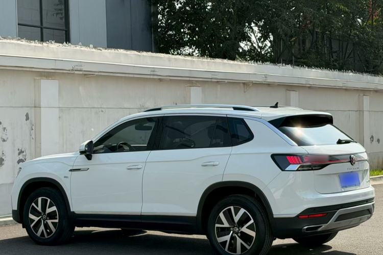 Used Volkswagen Tayron 2023 330TSI Two-Wheel-Drive Luxury Plus Advanced Version
