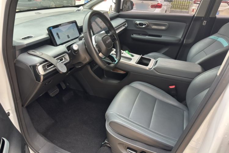 Used AION Y 2023 Plus 510 Tech Edition Interior 3