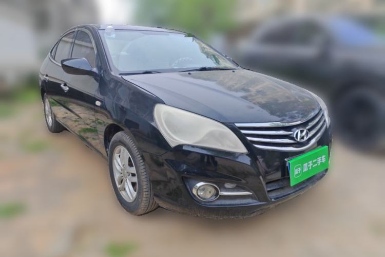 Used Hyundai Celesta 2011 1.6L Manual Comfort Edition Front Right 45 Deg