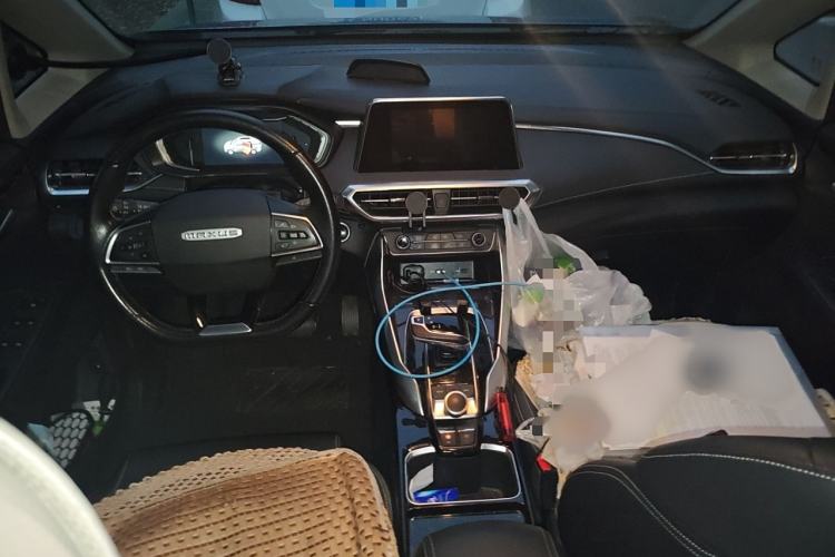 Used SAIC MAXUS EUNIQ 5 2020 1.3T PLUG-IN Elite Edition