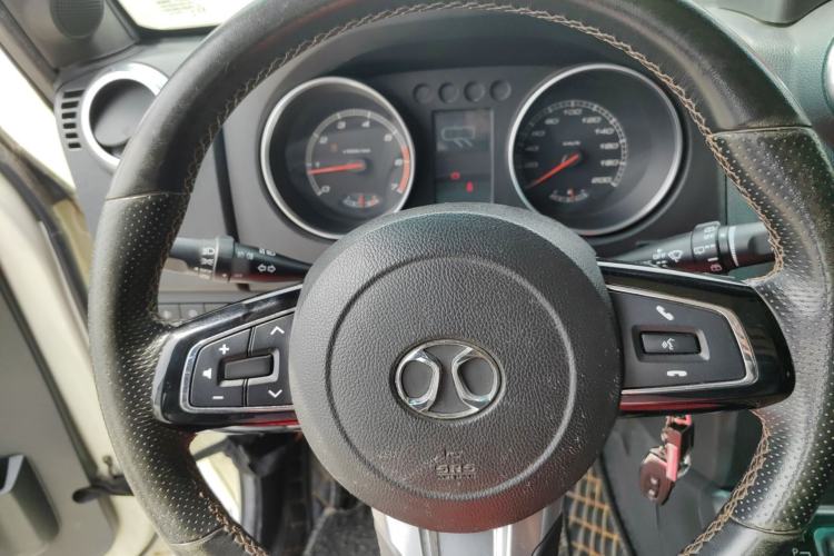 Used BAIC Off-Road BJ40 2016 40L 2.3T Automatic All-Wheel Drive Premium Edition
