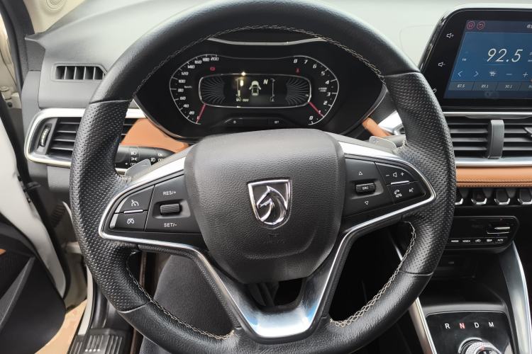 Used Baojun 510 2017 1.5L Automatic Luxury Model Steering Wheel