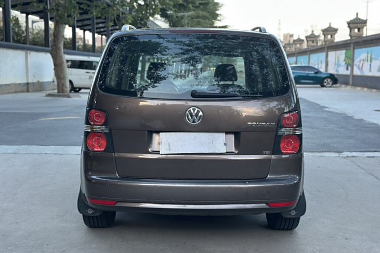 Used Volkswagen Touran 2013 1.4T Manual Comfort Edition 5-Seater