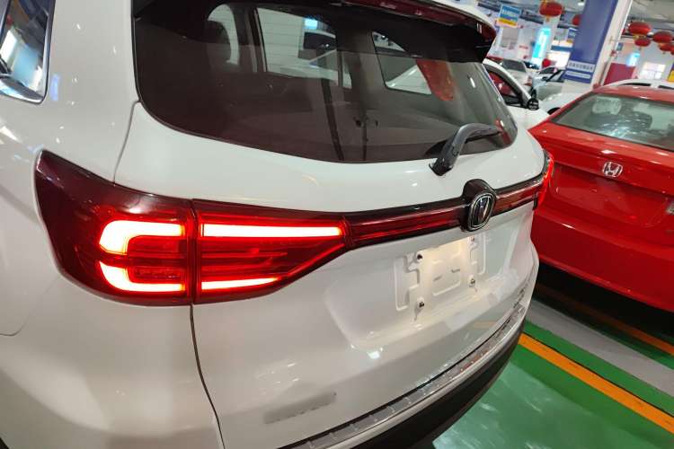 Used Changan CS75 2020 280T DCT Luxury Model China VI Standard