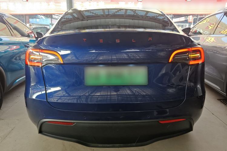 Used Tesla Model Y 2021 Long-Range All-Wheel-Drive Version
