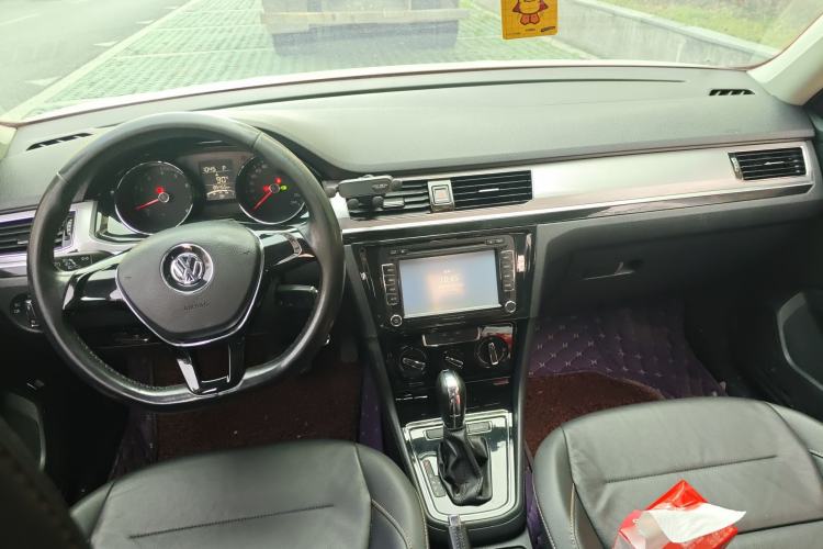 Used Volkswagen Bora 2016 1.6L Automatic Comfort Model
