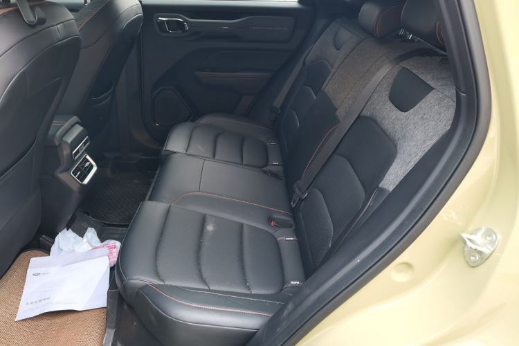 Used Geely Auto Cowboy 2025 1.5TD Trendy Play Edition
