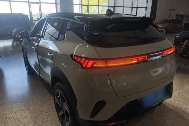 Used Lynk & Co 06 2025 Renew 1.5T Halo Exterior 2