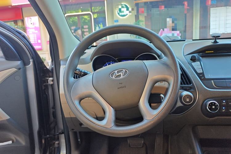 Used Hyundai ix35 2013 2.0L Automatic 2WD Comfort GL China IV Standard