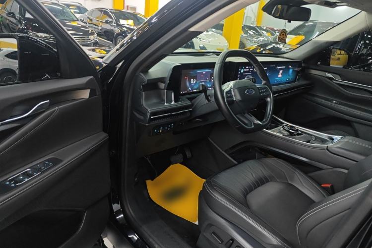 Used Ford Edge 2025 Escape L 2.0T EcoBoost Two-Wheel Drive 7-Seater Luxury Model
