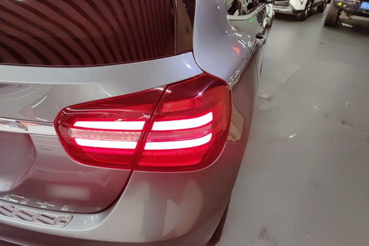 Used Mercedes-Benz GLA 2017 GLA 200 Fashion Model
