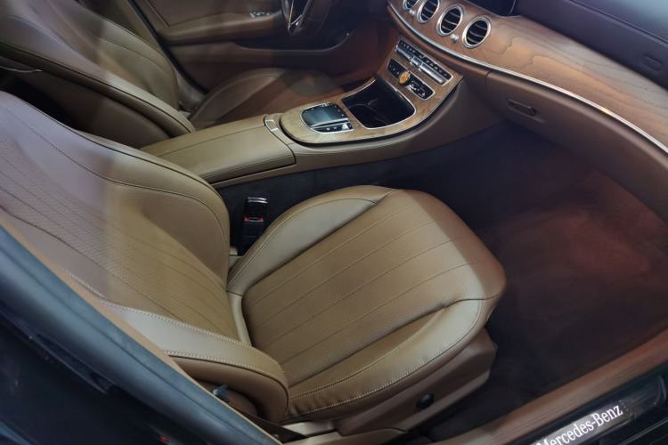 Used Mercedes-Benz E-Class 2022 E 300 L Luxury Model
