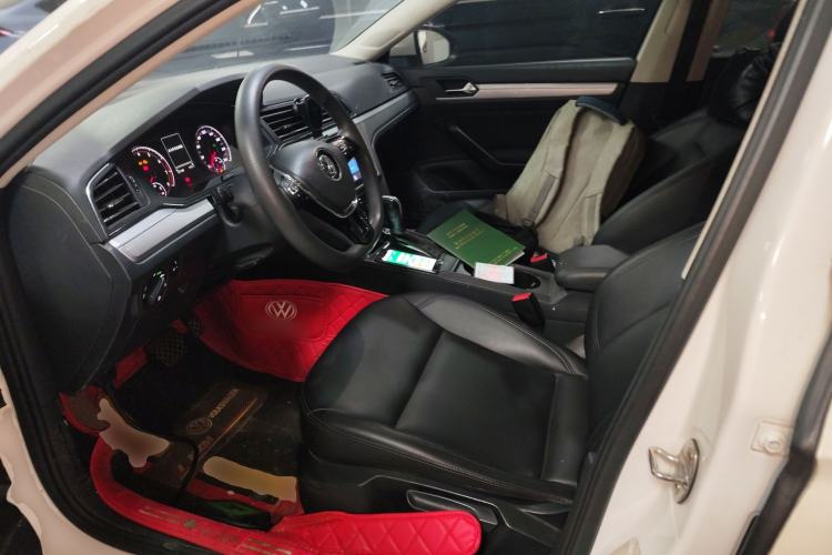 Used Volkswagen Lamando 2019 230TSI DSG Fashion Edition China V Standard Left Front Seat