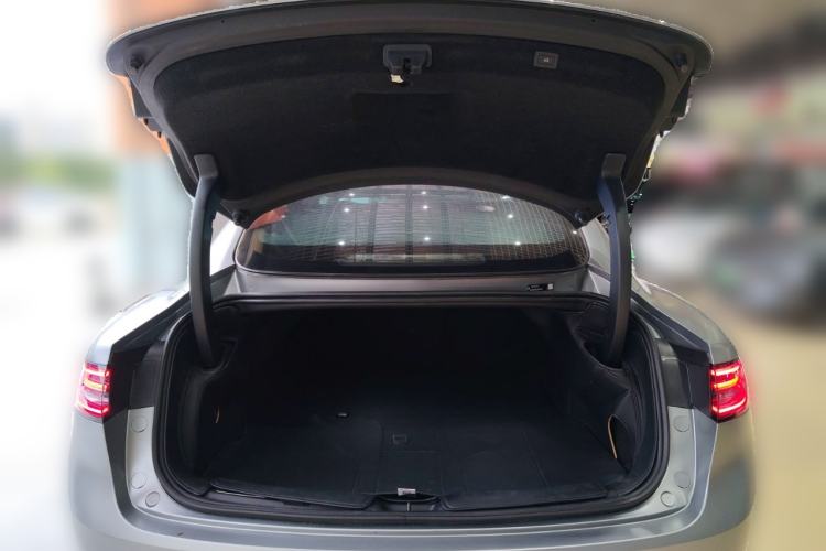 Used Hima Luxeed S7 2024 Max RS
