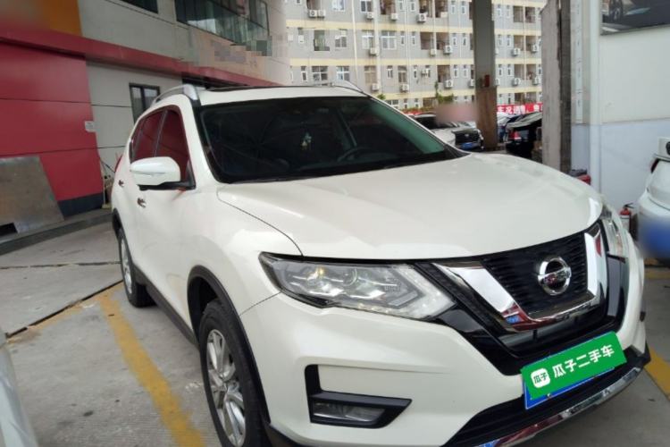 Used Nissan X-Trail 2022 Revised Version 2.0L Two-Wheel Drive Smart Connect Premium Edition