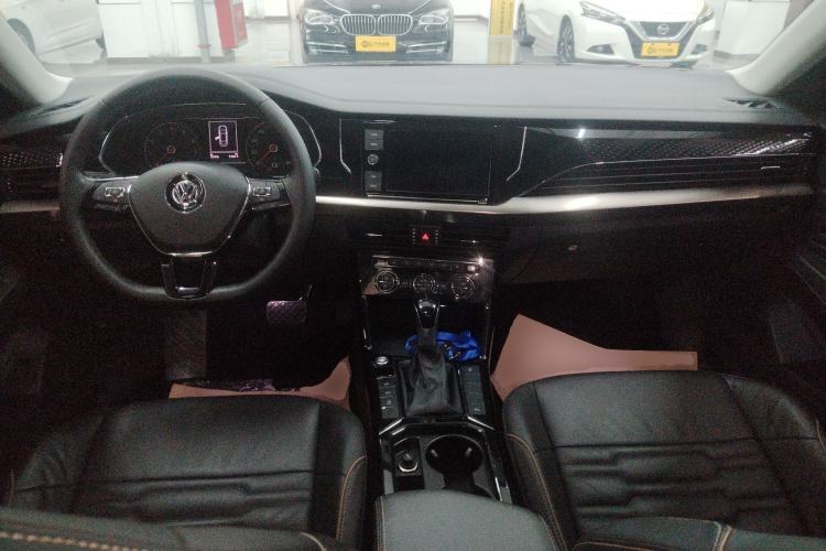 Used Volkswagen Passat 2019 330TSI Elite Edition China VI
