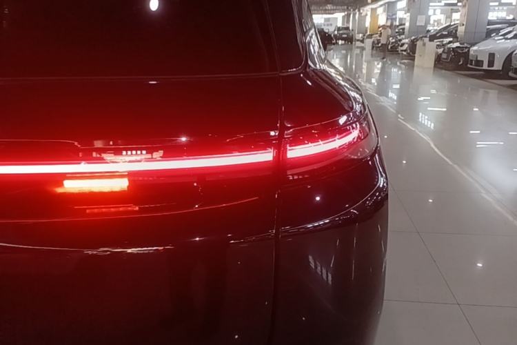 Used Li Auto L8 2023 Air model
