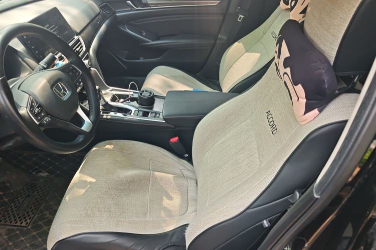 Used Honda Accord 2022 260TURBO Phantom Night · Prestige Edition Left Front Seat