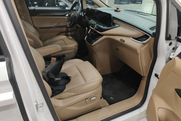 Used Buick GL8 2021 ES Land Cruiser 653T Luxury Edition