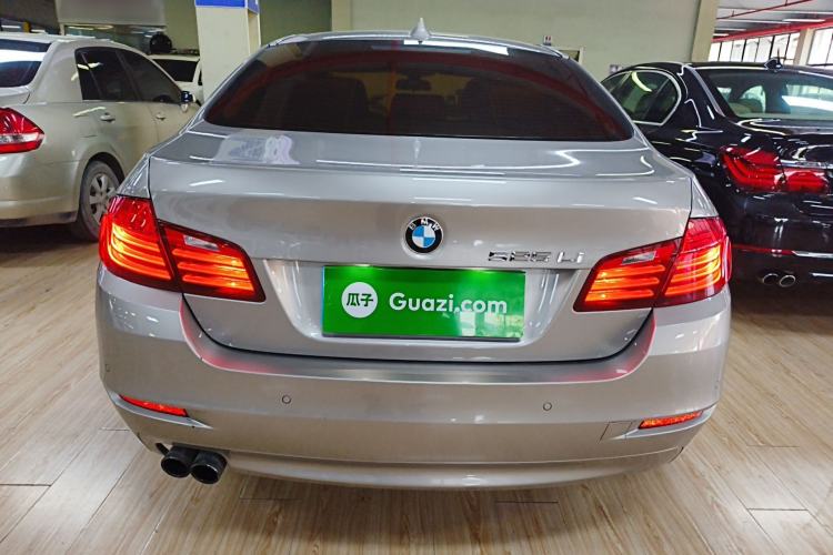 Used BMW 5 Series 2014 525Li Leading Model
