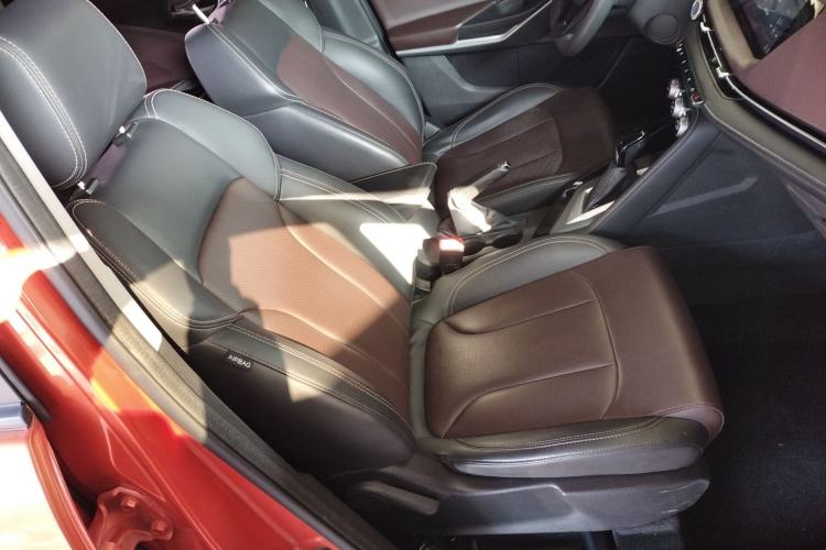 Used Changan CS15 2019 1.5L Automatic Flagship Version China VI Standard