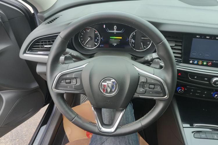 Used Buick Regal 2020 552T Luxury Version Steering Wheel