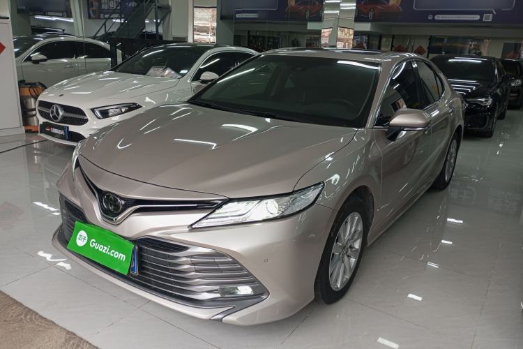 Used Toyota Camry 2019 2.0G Luxury Edition China VI Standard