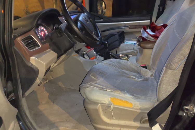 Used FORTHING Lingzhi 2018 M5L 1.6L 7-Seater Comfort Model